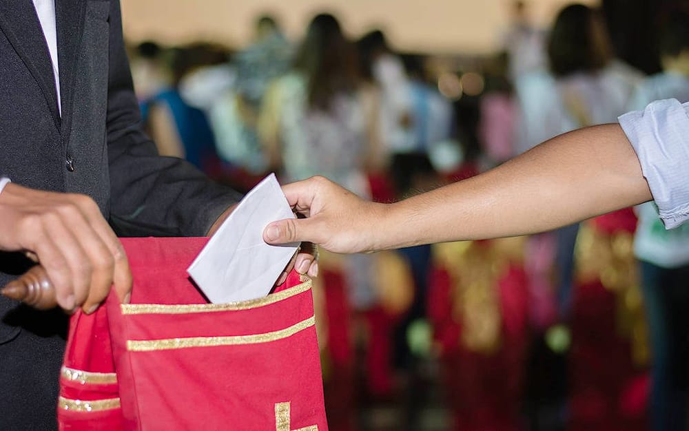 O que o Novo Testamento ensina sobre contribuição imagem do post